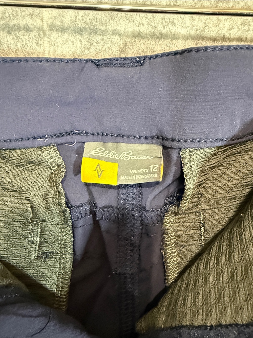 Eddie Bauer Bermuda Shorts - Womens 12 - Navy Blue Casual Beach Vacation Everday - Picture 2 of 10